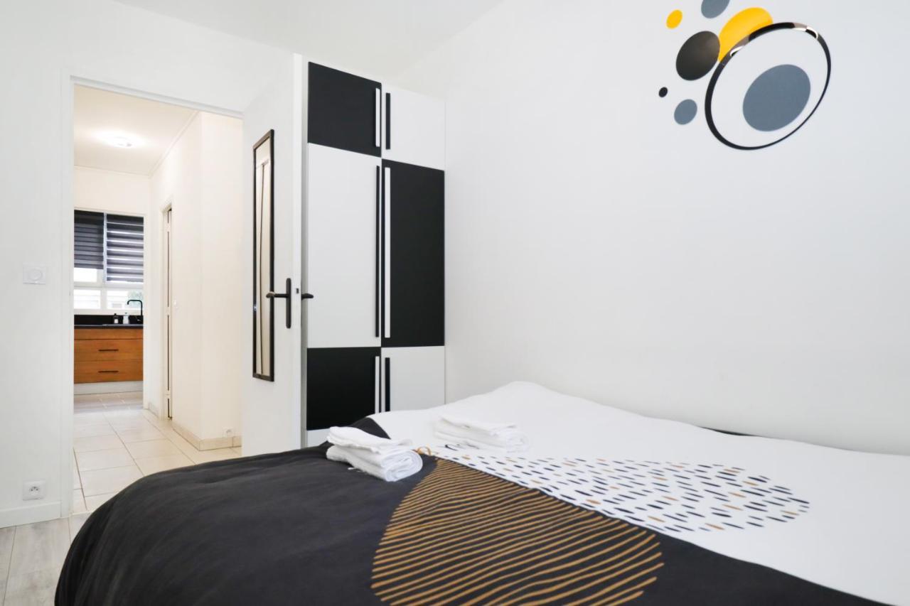 Apt3P-55M2-Parkingfree-5Km From Paris Apartment Le Plessis-Robinson Bagian luar foto